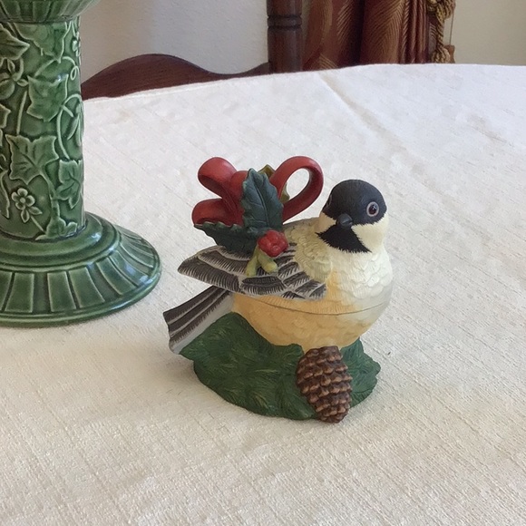 Winter Greetings Chickadee Sugar by Lenox. - Picture 1 of 8